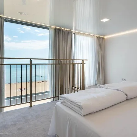 Luxury Kabakum - Free Private & Free Parking Апартаменти