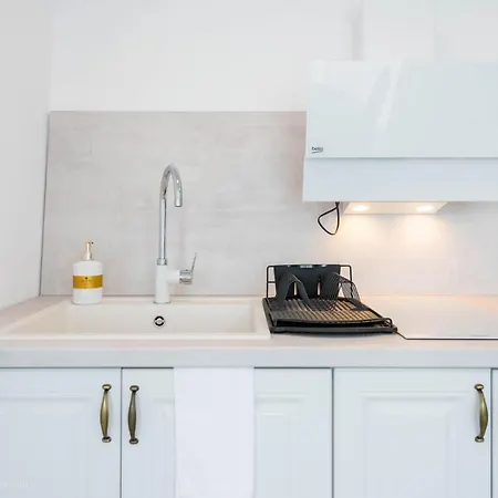 Luxury Kabakum - Free Private & Free Parking Apartment Golden Sands