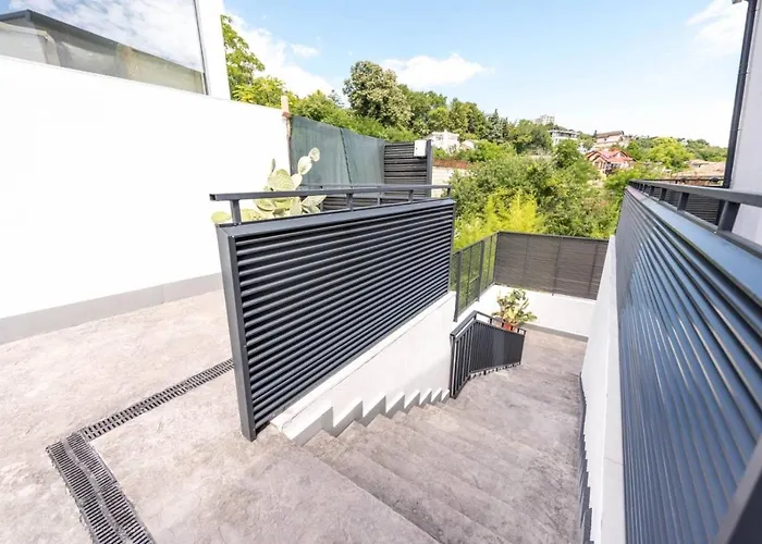 Luxury Kabakum - Free Private & Free Parking Apartament *